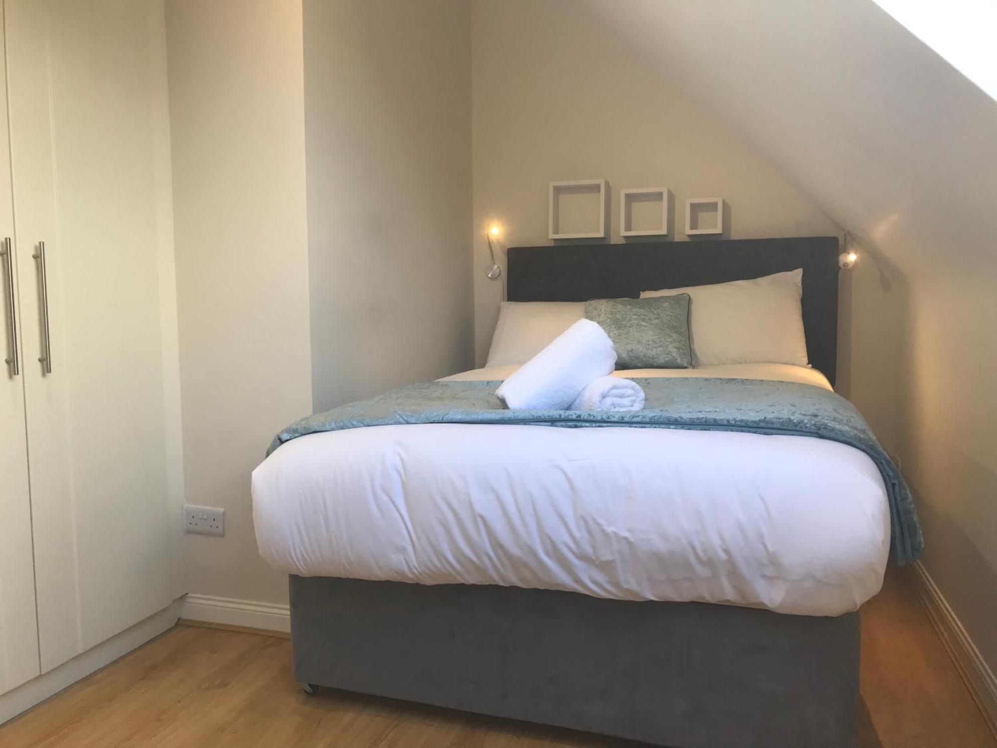 4 Bed Duplex Apartment, ベルファスト エクステリア 写真