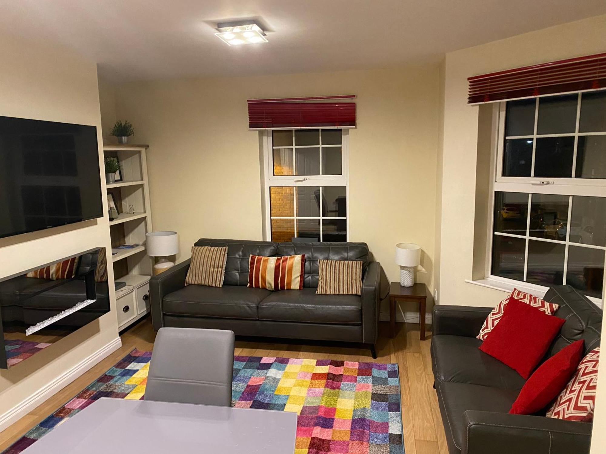 4 Bed Duplex Apartment, ベルファスト エクステリア 写真
