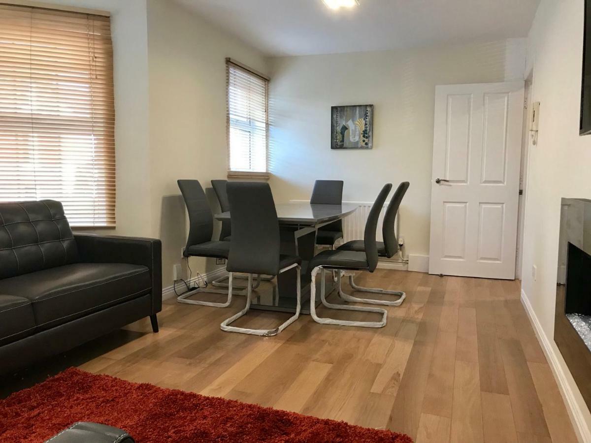 4 Bed Duplex Apartment, ベルファスト エクステリア 写真