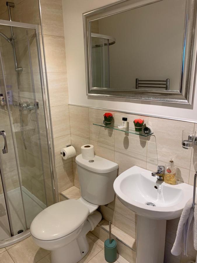 4 Bed Duplex Apartment, ベルファスト エクステリア 写真